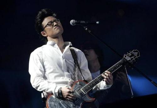 汪峰抖音直播爆料视频,独家爆料音乐事业新动向